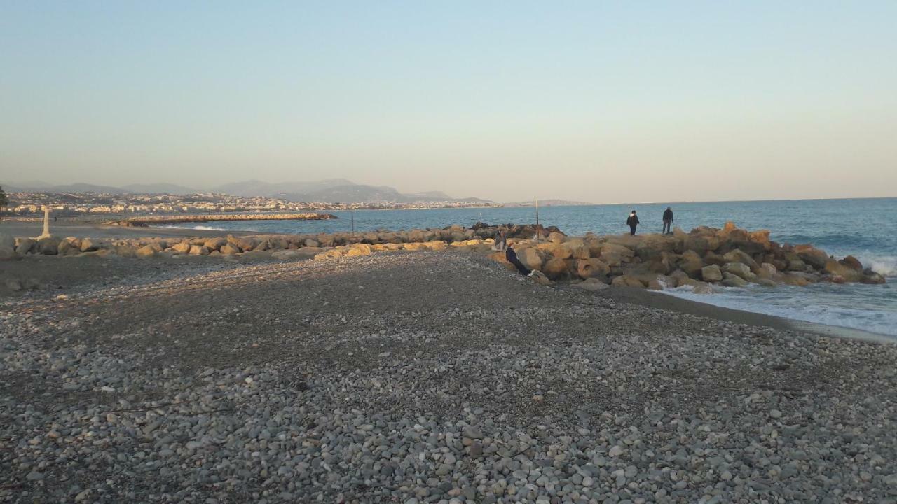 Ferienwohnung Acquamarina Villeneuve-Loubet Exterior foto